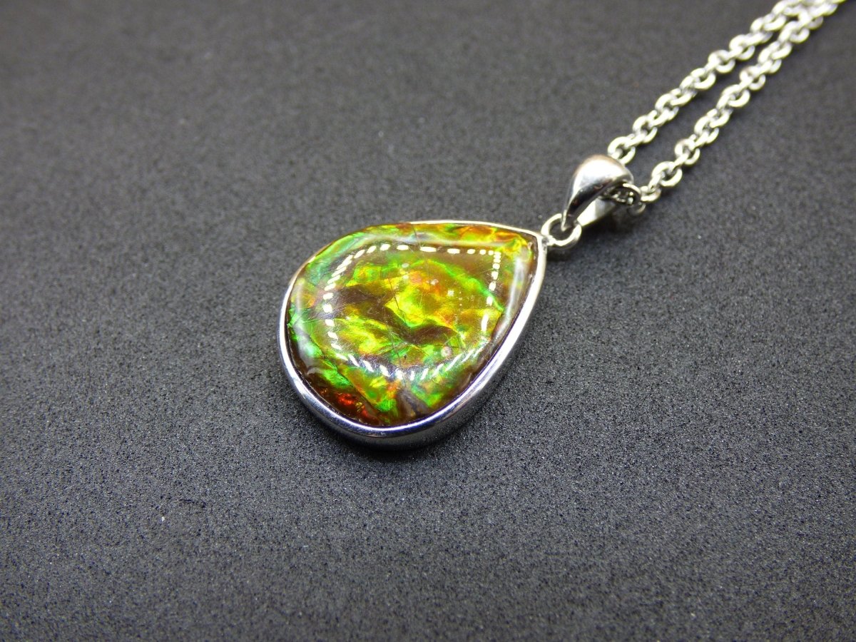 Ammolite Edelstein Kette 925 Sterling Silber ~ Opalisierend ~HIPPIE~GOA~Boho~Ethno~Nature~Heilstein~Fossil~Selten~Sammler~Magic~Grün~Flash - Art of Nature Berlin