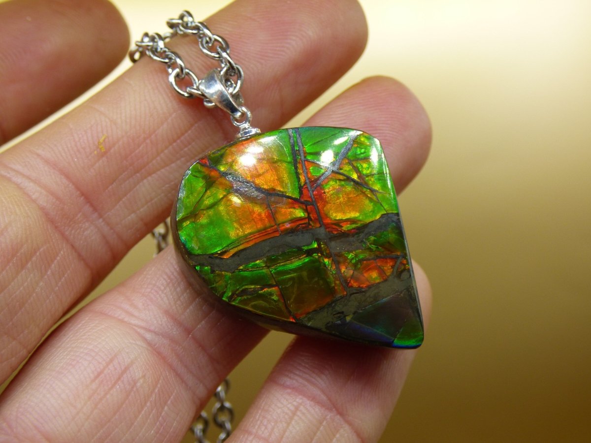 Ammolite Edelstein Kette 925 Sterling Silber ~ Opalisierend ~HIPPIE~GOA~Boho~Ethno~Nature~Heilstein~Fossil~Selten~Sammler~Magic~Grün~Flash - Art of Nature Berlin