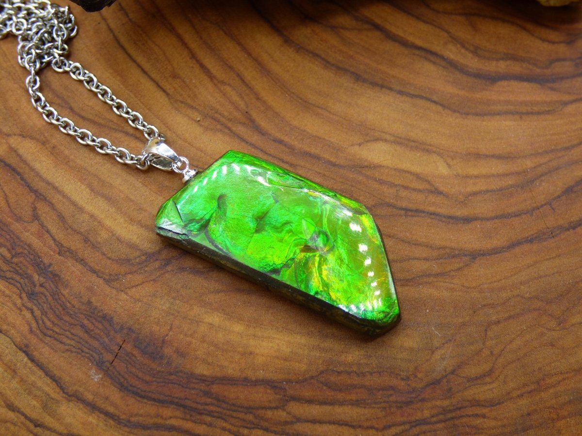 Ammolite Edelstein Kette 925 Sterling Silber ~ Opalisierend ~HIPPIE~GOA~Boho~Ethno~Nature~Heilstein~Fossil~Selten~Sammler~Magic~Grün~Flash - Art of Nature Berlin