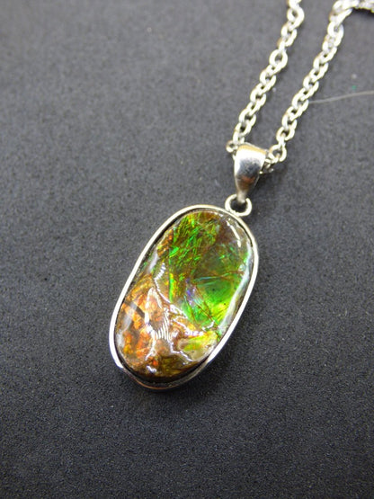 Ammolite Edelstein Kette 925 Sterling Silber ~ Opalisierend ~HIPPIE~GOA~Boho~Ethno~Nature~Heilstein~Fossil~Selten~Sammler~Magic~Grün~Flash - Art of Nature Berlin