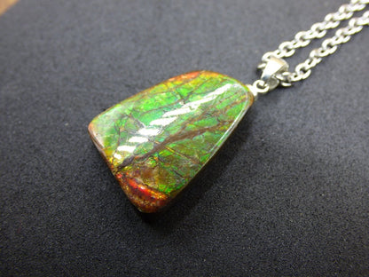 Ammolite Edelstein Kette 925 Sterling Silber ~ Opalisierend ~HIPPIE~GOA~Boho~Ethno~Nature~Heilstein~Fossil~Selten~Sammler~Magic~Grün~Flash - Art of Nature Berlin