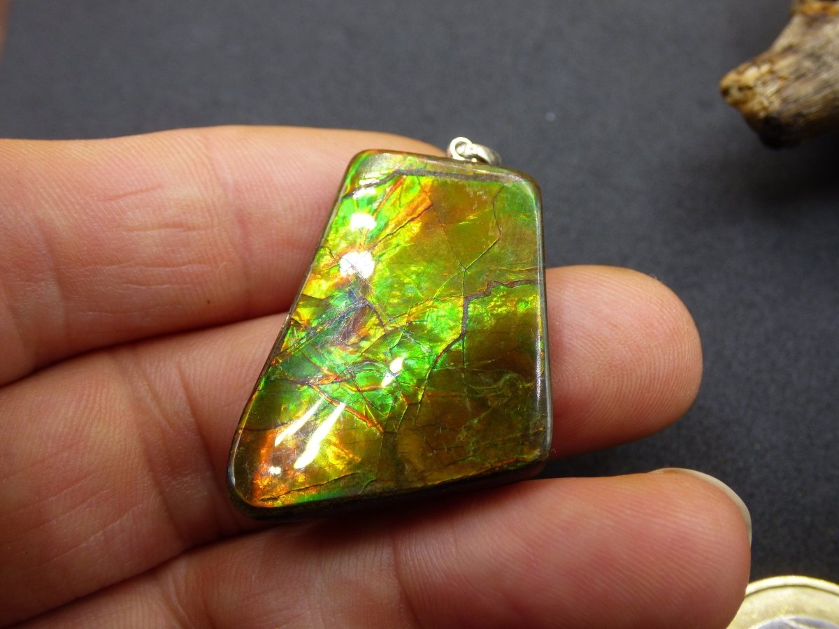 Ammolite Edelstein Kette 925 Sterling Silber ~ Opalisierend ~HIPPIE~GOA~Boho~Ethno~Nature~Heilstein~Fossil~Selten~Sammler~Magic~Grün~Flash - Art of Nature Berlin