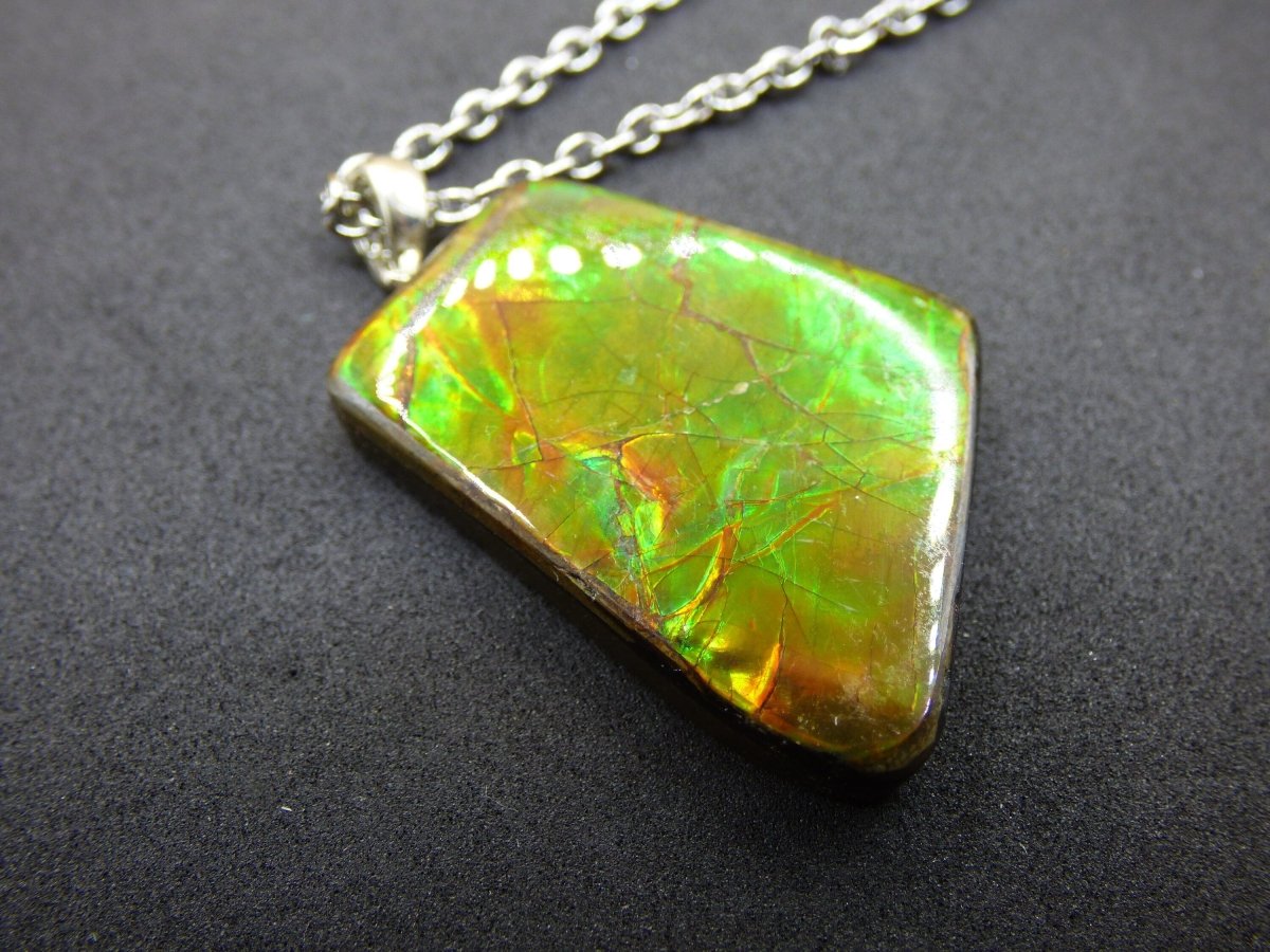 Ammolite Edelstein Kette 925 Sterling Silber ~ Opalisierend ~HIPPIE~GOA~Boho~Ethno~Nature~Heilstein~Fossil~Selten~Sammler~Magic~Grün~Flash - Art of Nature Berlin