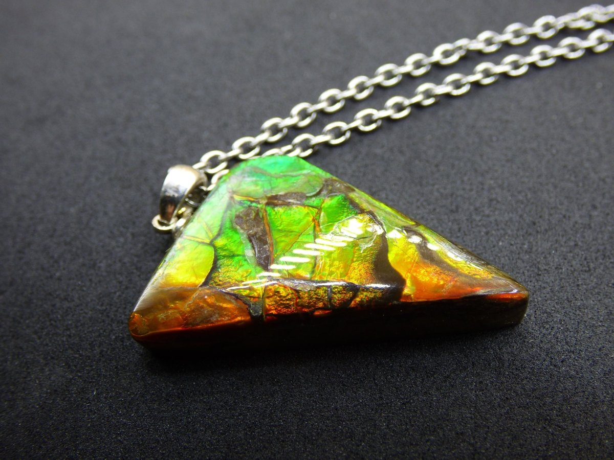 Ammolite Edelstein Kette 925 Sterling Silber ~ Opalisierend ~HIPPIE~GOA~Boho~Ethno~Nature~Heilstein~Fossil~Selten~Sammler~Magic~Grün~Flash - Art of Nature Berlin