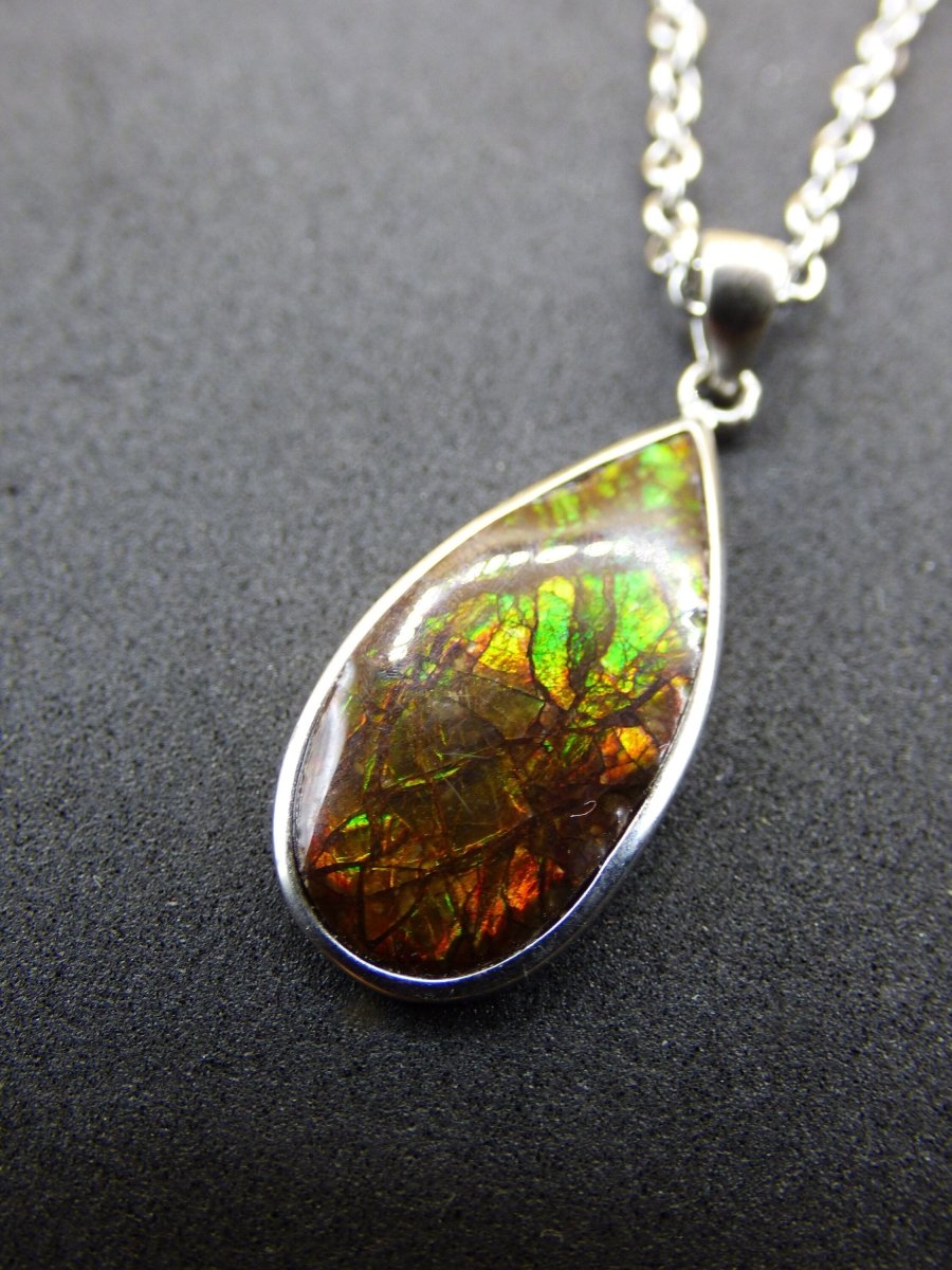 Ammolite Edelstein Kette 925 Sterling Silber ~ Opalisierend ~HIPPIE~GOA~Boho~Ethno~Nature~Heilstein~Fossil~Selten~Sammler~Magic~Grün~Flash - Art of Nature Berlin