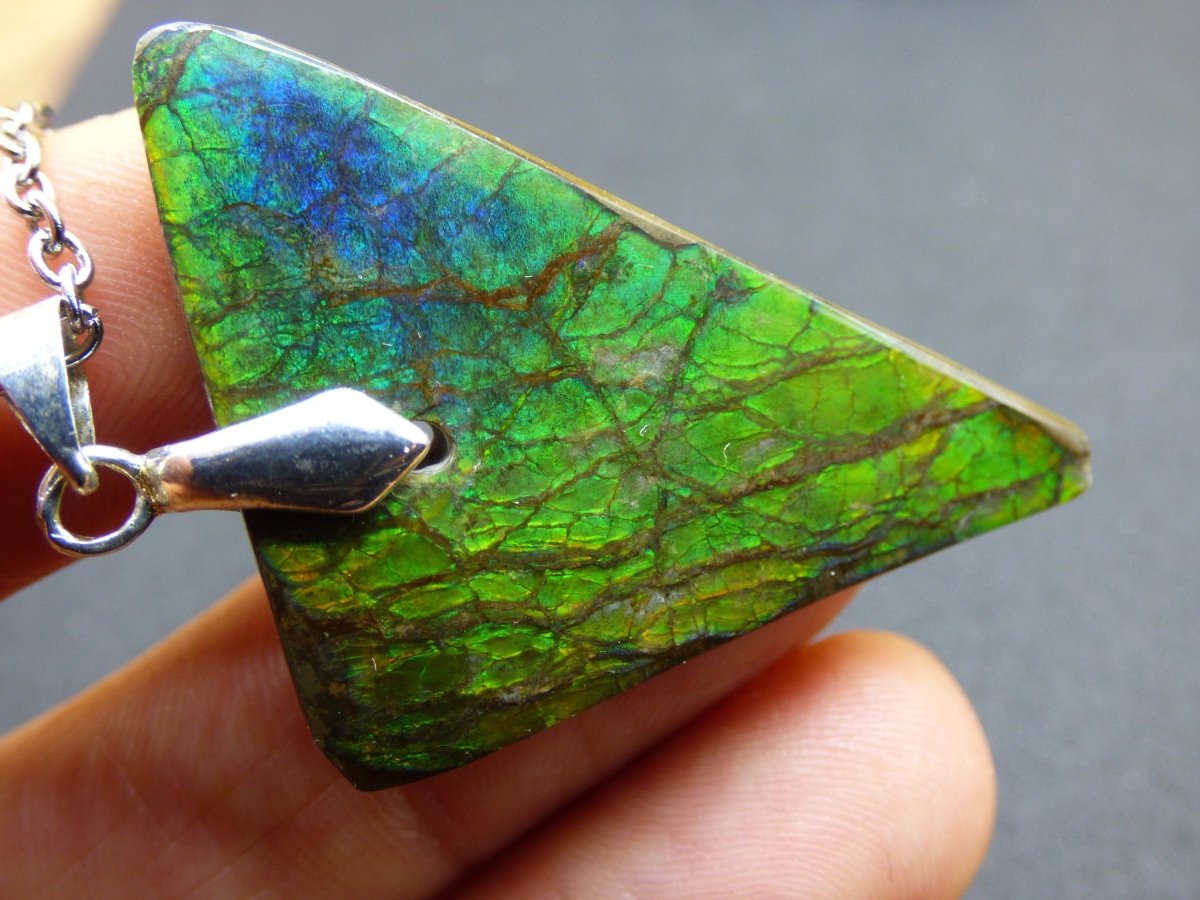 Ammolite Edelstein Kette 925 Sterling Silber ~ Opalisierend ~HIPPIE~GOA~Boho~Ethno~Nature~Heilstein~Fossil~Selten~Sammler~Magic~Grün~Flash - Art of Nature Berlin