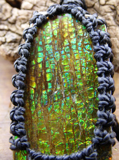 Ammolite ~ Makramee Edelstein Kette ~HIPPIE ~GOA ~Boho ~Ethno ~Nature ~Heilstein ~Flash ~Schimmernd~Groß - Art of Nature Berlin