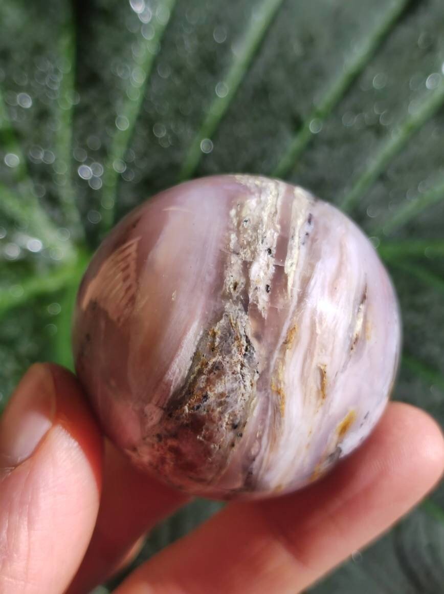 Andenopal Kugel Rosa Pink Opal ~ Edelstein Meditation Deko Sphere Crystal HIPPIE GOA Boho Ethno Heilstein - Art of Nature Berlin