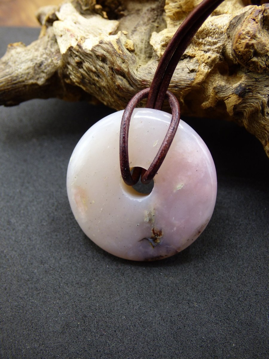 Andenopal rosa ~ Edelstein Kette ~HIPPIE ~GOA ~Boho ~Tibet ~Ethno ~Nature ~Donut ~Schutzsymbol ~Heilstein ~Matrix - Art of Nature Berlin