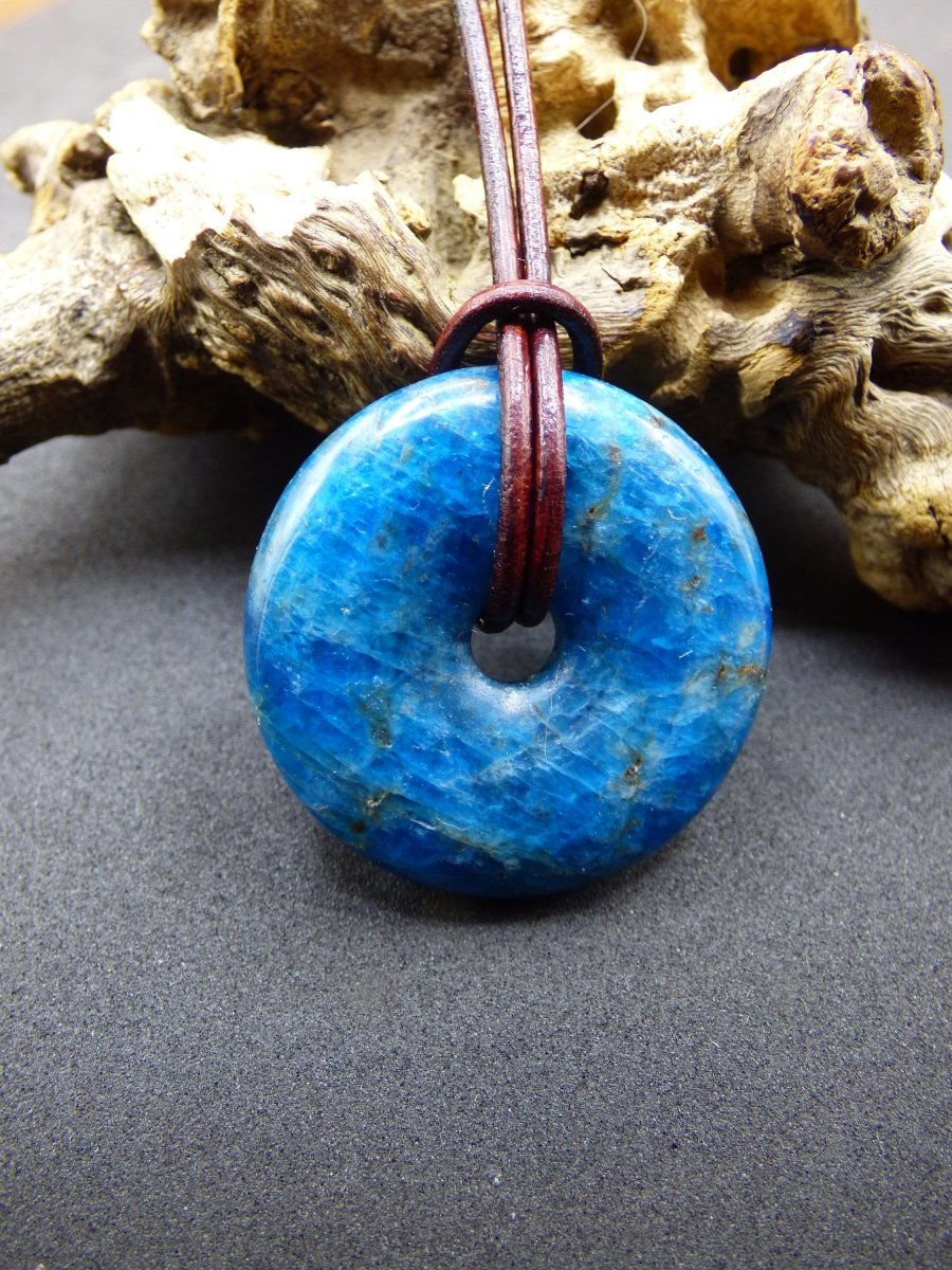 Apatit AAA ~ Donut 30mm ~ Edelstein Kette ~HIPPIE ~GOA ~Boho ~Tibet ~Ethno ~Nature ~Donut ~Schutzsymbol ~Heilstein~Rarität Selten - Art of Nature Berlin