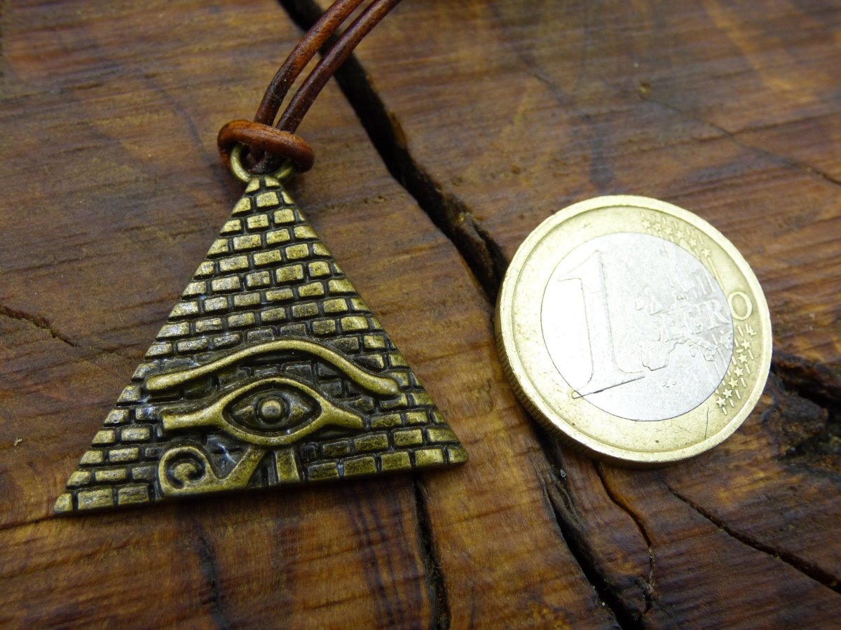 Auge des Horus ~ Illuminati ~ Kette Antik Bronze ~HIPPIE ~GOA ~Boho ~Tibet ~Ethno ~Nature ~Vintage ~Pyramide ~Ägypten ~Allsehend - Art of Nature Berlin