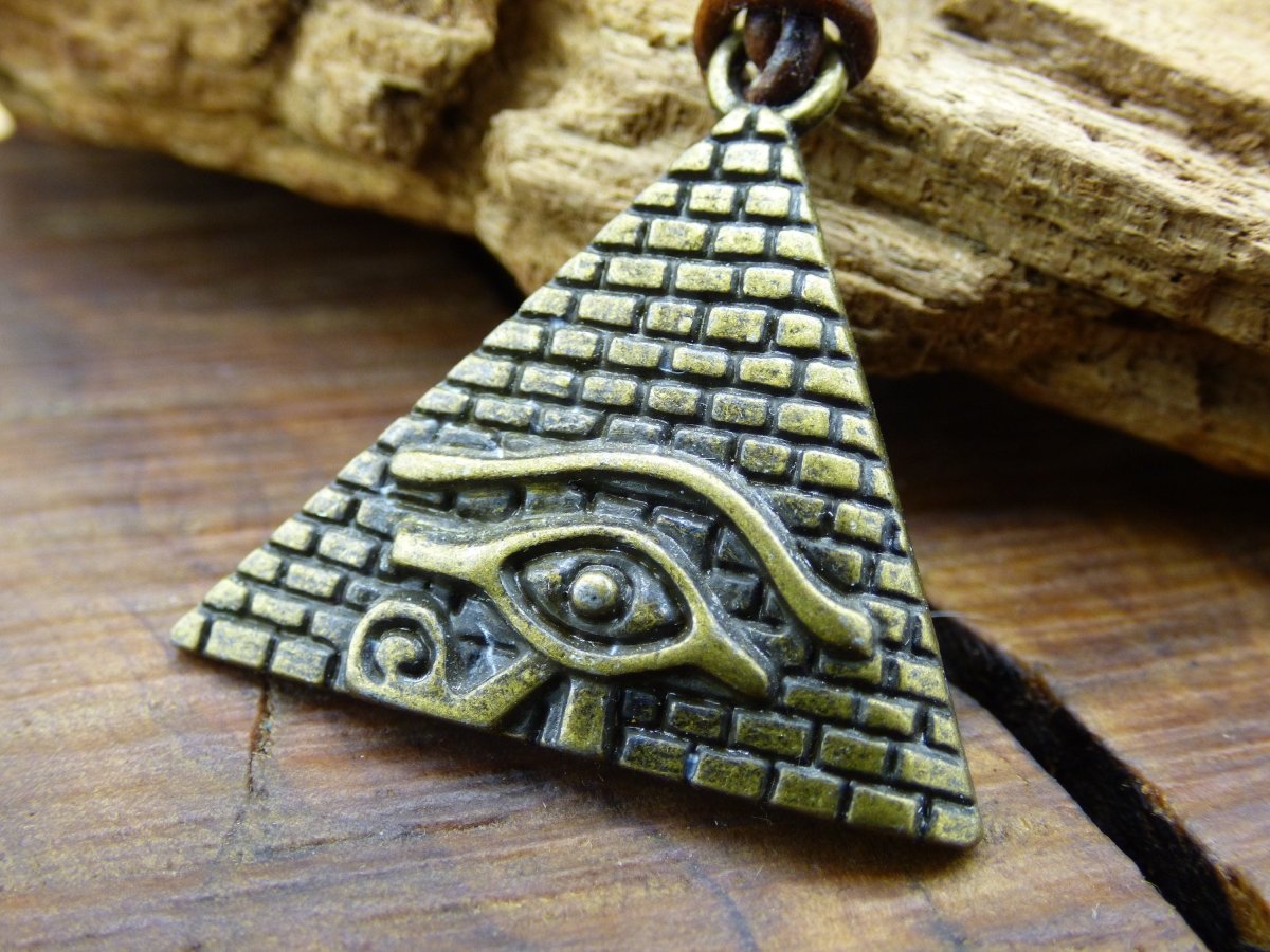 Auge des Horus ~ Illuminati ~ Kette Antik Bronze ~HIPPIE ~GOA ~Boho ~Tibet ~Ethno ~Nature ~Vintage ~Pyramide ~Ägypten ~Allsehend - Art of Nature Berlin