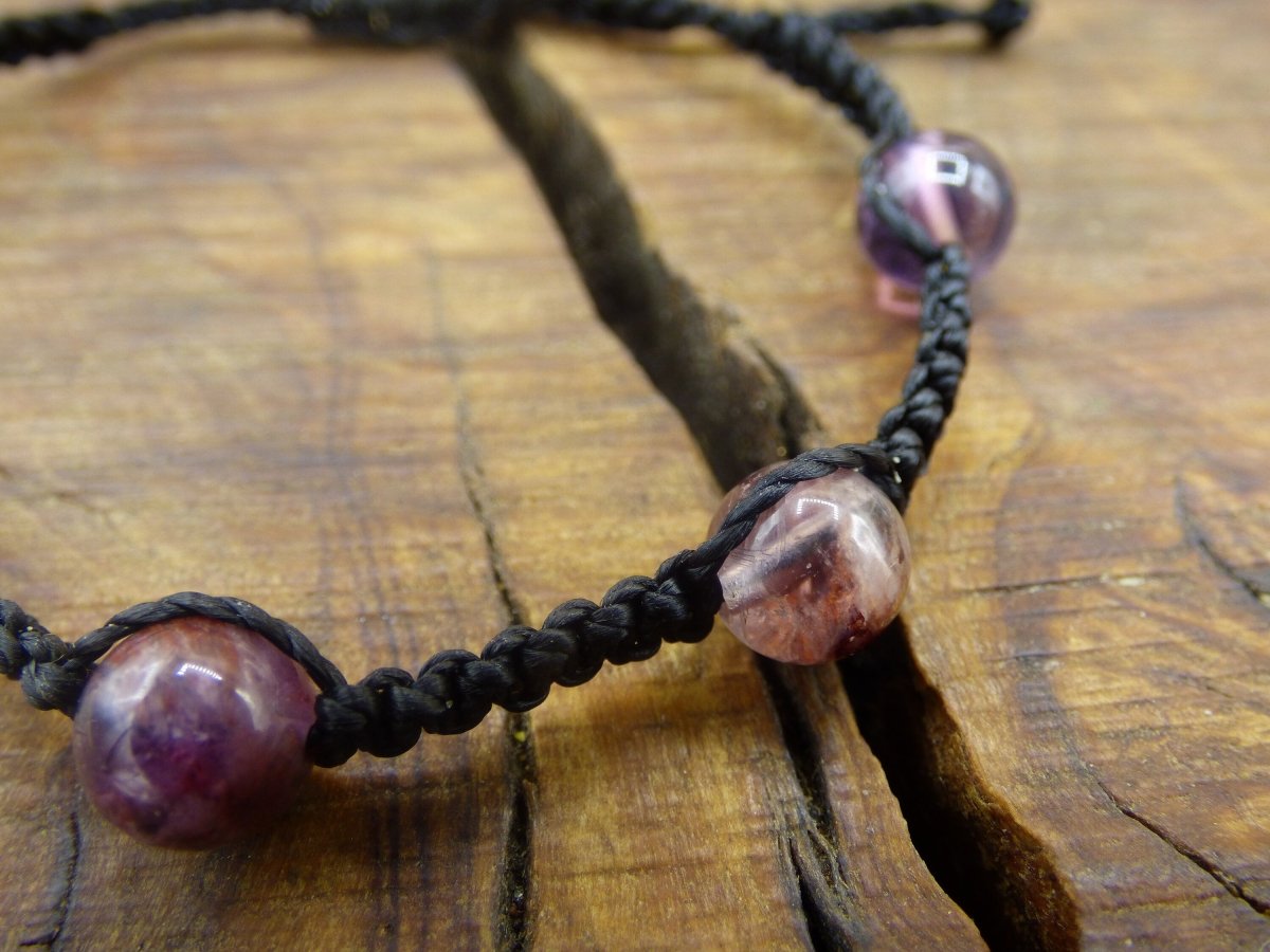 Auralite 23 / Cacoxenite Amethyst ~ Edelstein Makramee Armband ~GOA ~ Hippie ~Boho ~Ethno ~Indie ~Nature ~Heilstein - Art of Nature Berlin