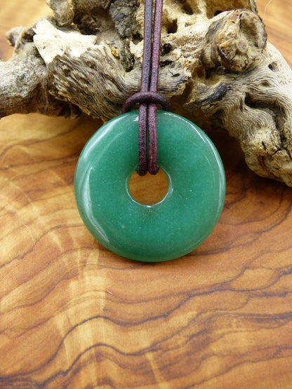 Aventurin ~ Edelstein Donut Kette grün Schutz Natur Goa HIPPIE Heilstein Kristalle Anhänger Mann Frau Kind Geschenk Er Sie Bruder Schwester - Art of Nature Berlin