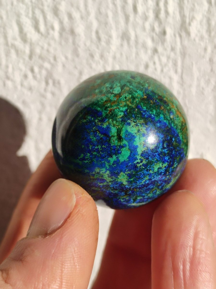 AZURIT Chrysocoll AAA Sphere ~ Magische Edelstein Kugel Massage & Deko Crystal Meditation Heilstein Rarität Sammler Mineral Rund Chrysokolla - Art of Nature Berlin