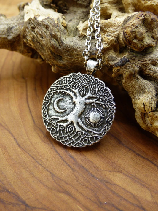 Baum Mond Sonne ~ Amulet Kette Antik Silber Tibet HIPPIE GOA Boho Tibet Ethno Nature Esoterik Ethnic Lebensbaum Wurzeln Root Yin Yang Nacht - Art of Nature Berlin