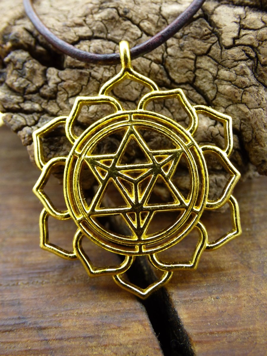 Blume des Lebens ~ Mandala Dreieck Geometrie ~ Mandala Kette~ ~HIPPIE ~GOA ~Boho ~Tibet ~Ethno ~Nature - Art of Nature Berlin