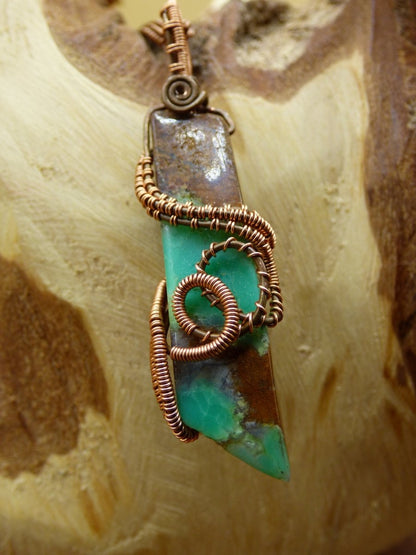 Boulder Chrysoprase *~ Wire ~* grüne Edelstein Kette mit Kupferdraht ~HIPPIE ~GOA ~Boho ~Ethno ~Nature ~Heilstein ~Energy ~Chakra ~Spirale - Art of Nature Berlin