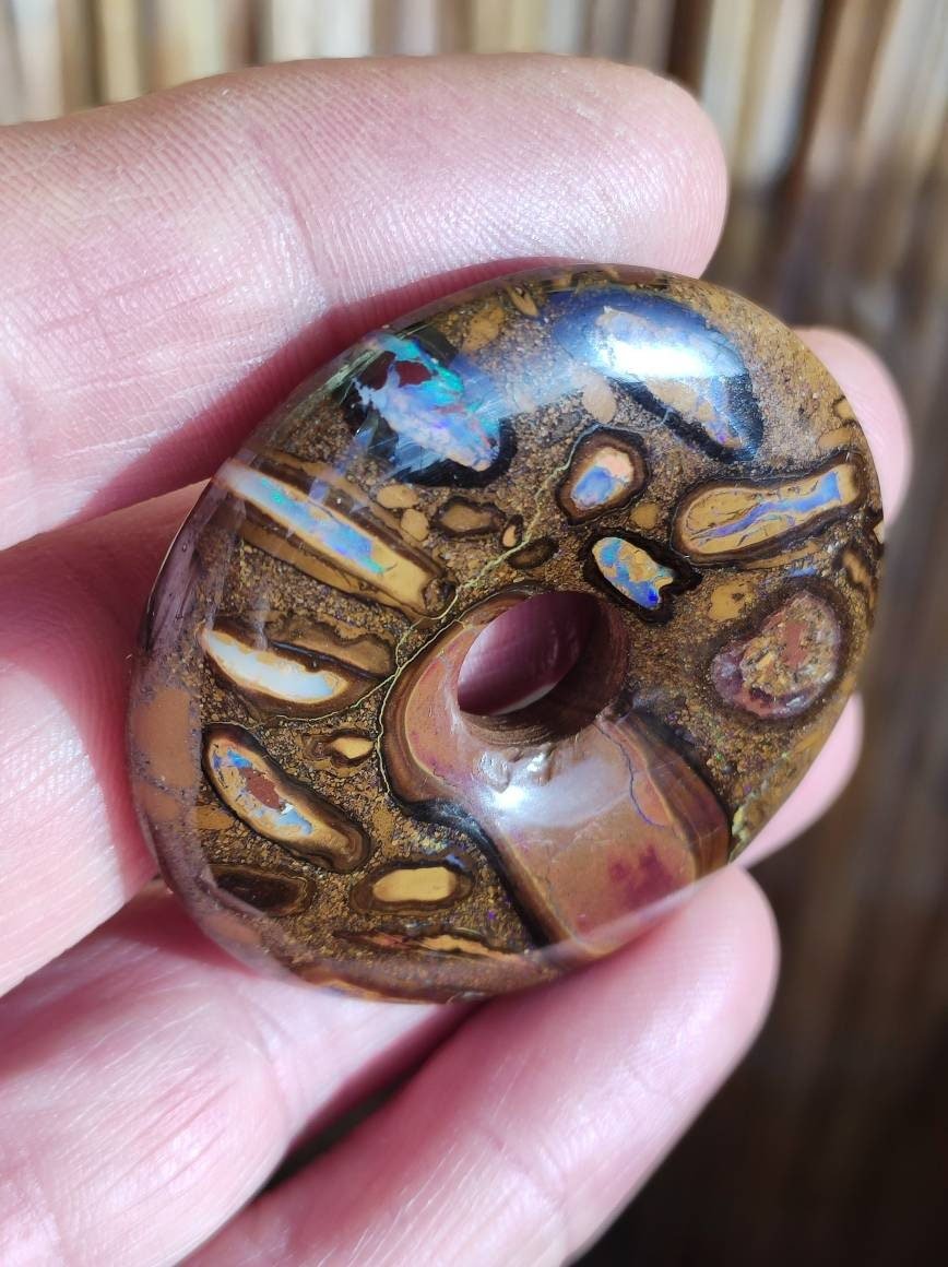 Boulder Opal AAA *Rarität* Sammlerstück Donut Kette Queenland Australien Goa Hippie Boho Schmuck Natürlich Schutzsymbol Heilstein Anhänger - Art of Nature Berlin