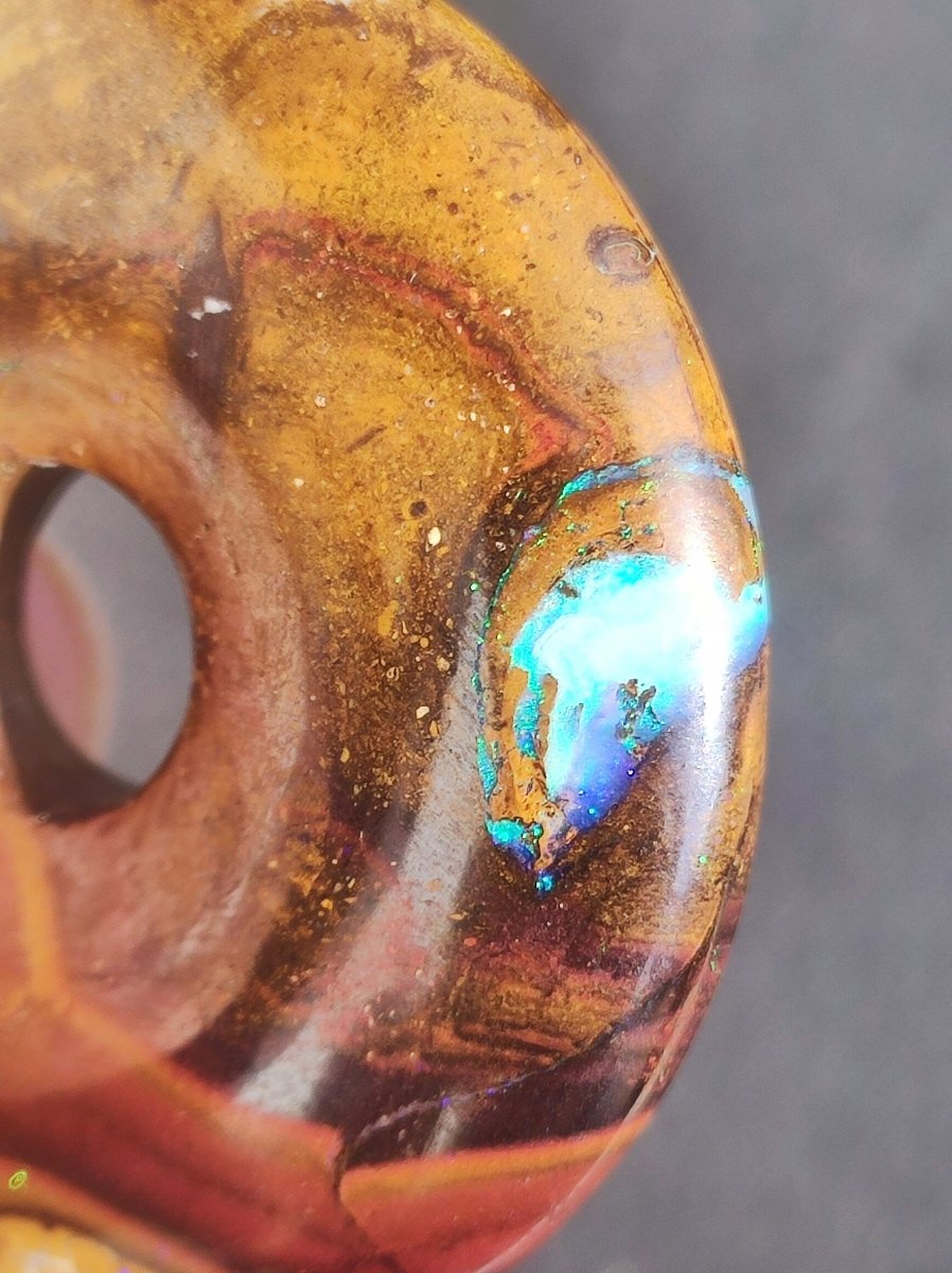 Boulder Opal AAA *Rarität* Sammlerstück Donut Kette Queenland Australien Goa Hippie Boho Schmuck Natürlich Schutzsymbol Heilstein Anhänger - Art of Nature Berlin