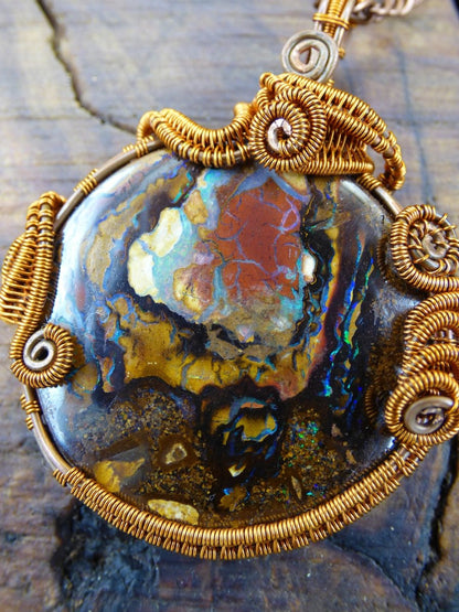 Boulder Opal *~ Wire ~* ~ bunte Edelstein Kette mit Kupferdraht ~HIPPIE ~GOA ~Boho ~Ethno ~Nature ~Heilstein ~Energy ~Chakra ~Spirale - Art of Nature Berlin