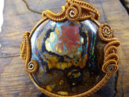 Boulder Opal *~ Wire ~* ~ bunte Edelstein Kette mit Kupferdraht ~HIPPIE ~GOA ~Boho ~Ethno ~Nature ~Heilstein ~Energy ~Chakra ~Spirale - Art of Nature Berlin