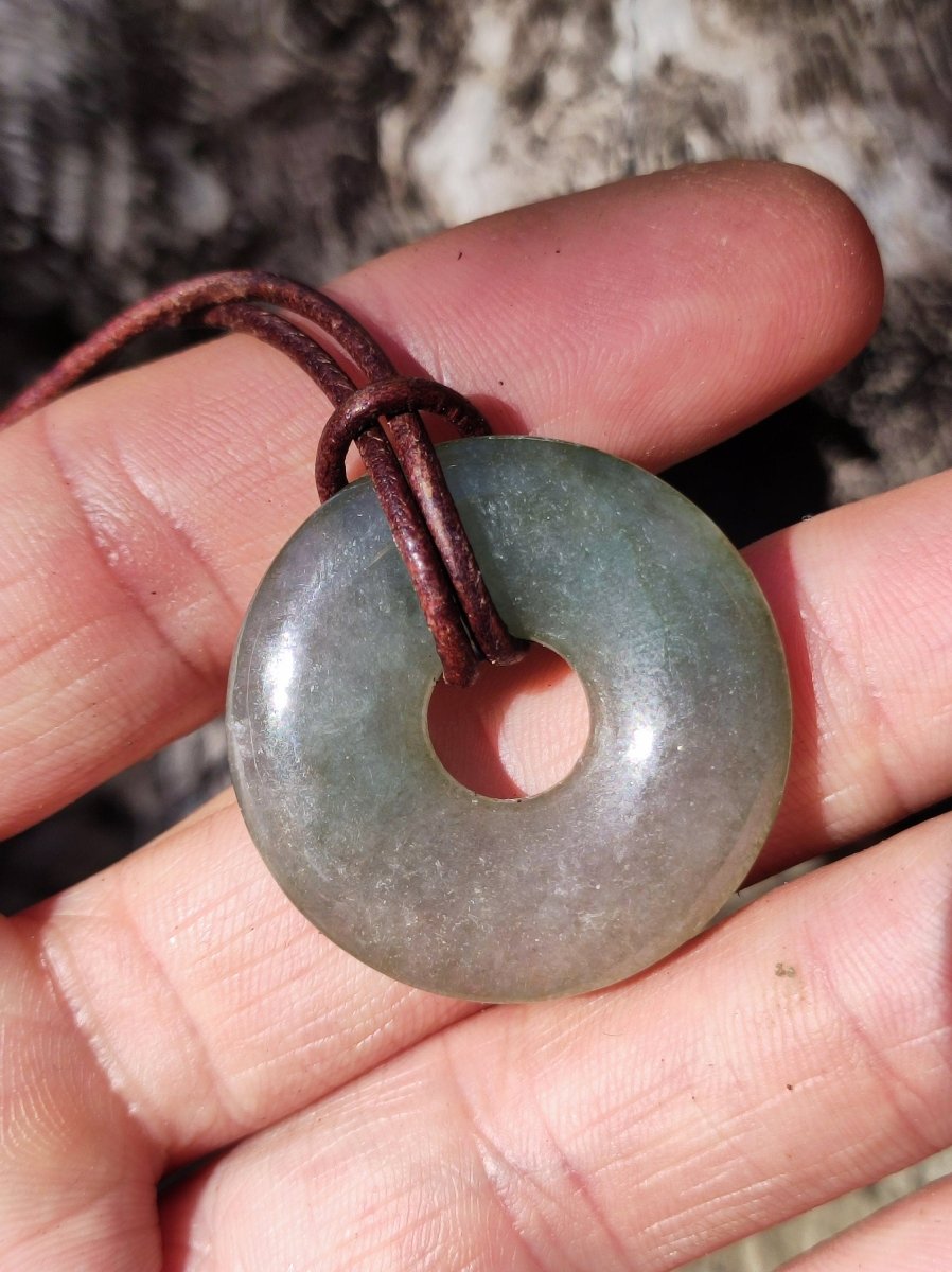 Burma Jade Donut *Rarität* ~ Edelstein Kette ~HIPPIE ~GOA ~Boho ~Tibet ~Ethno ~Nature ~Donut ~Schutzsymbol ~Heilstein - Art of Nature Berlin