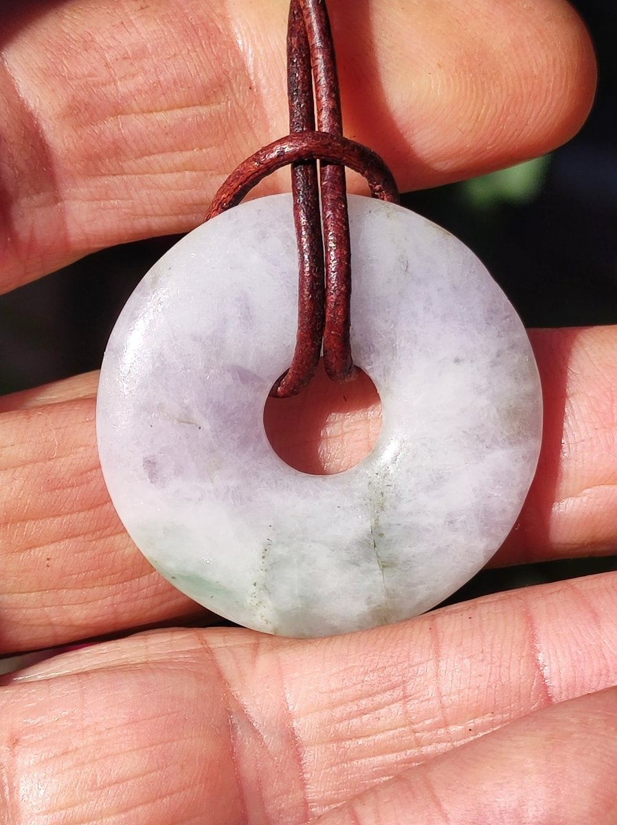 Burma Jade Donut *Rarität* ~ Edelstein Kette ~HIPPIE ~GOA ~Boho ~Tibet ~Ethno ~Nature ~Donut ~Schutzsymbol ~Heilstein - Art of Nature Berlin