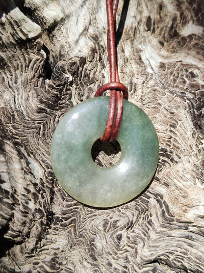 Burma Jade Donut *Rarität* ~ Edelstein Kette ~HIPPIE ~GOA ~Boho ~Tibet ~Ethno ~Nature ~Donut ~Schutzsymbol ~Heilstein - Art of Nature Berlin