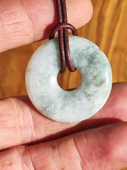 Burma Jade Donut *Rarität* ~ Edelstein Kette ~HIPPIE ~GOA ~Boho ~Tibet ~Ethno ~Nature ~Donut ~Schutzsymbol ~Heilstein - Art of Nature Berlin