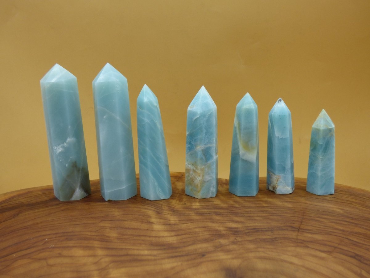 Caribbean Calcite A (Blauer Calcit-Aragonit) Kristall Point Spitze Obelisk Magische Edelstein Deko Massagestab Crystal HIPPIE GOA Heilstein - Art of Nature Berlin