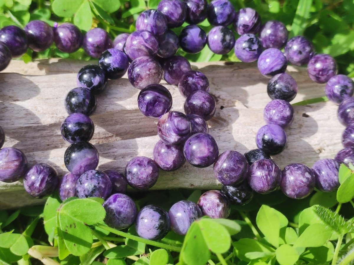 Charoit AAA Edelstein Perlen Stretch Armband Natur lila violett Heilstein Kristall Rarität Selten Geschenk Mann Frau Schwester Mutter Sie Er - Art of Nature Berlin