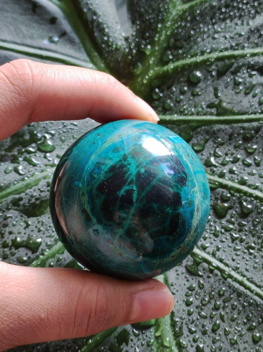 Chrysocoll AAA Sphere ~ Magische Edelstein Kugel Massage & Deko Crystal Meditation Heilstein Rarität Sammler Mineral Rund Chrysokolla Boho - Art of Nature Berlin