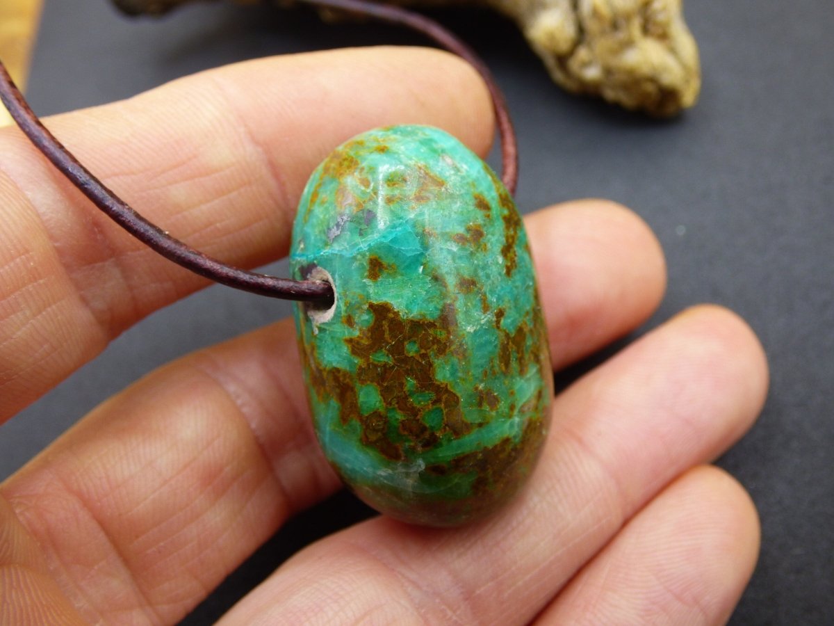 Chrysocoll Chrysokoll Chrysocolla Edelstein Kette blau Natur HIPPIE GOA Boho Ethno Heilstein Kristalle Schmuck Anhänger Mann Frau Geschenk - Art of Nature Berlin