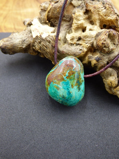 Chrysocoll Chrysokoll Chrysocolla Edelstein Kette blau Natur HIPPIE GOA Boho Ethno Heilstein Kristalle Schmuck Anhänger Mann Frau Geschenk - Art of Nature Berlin