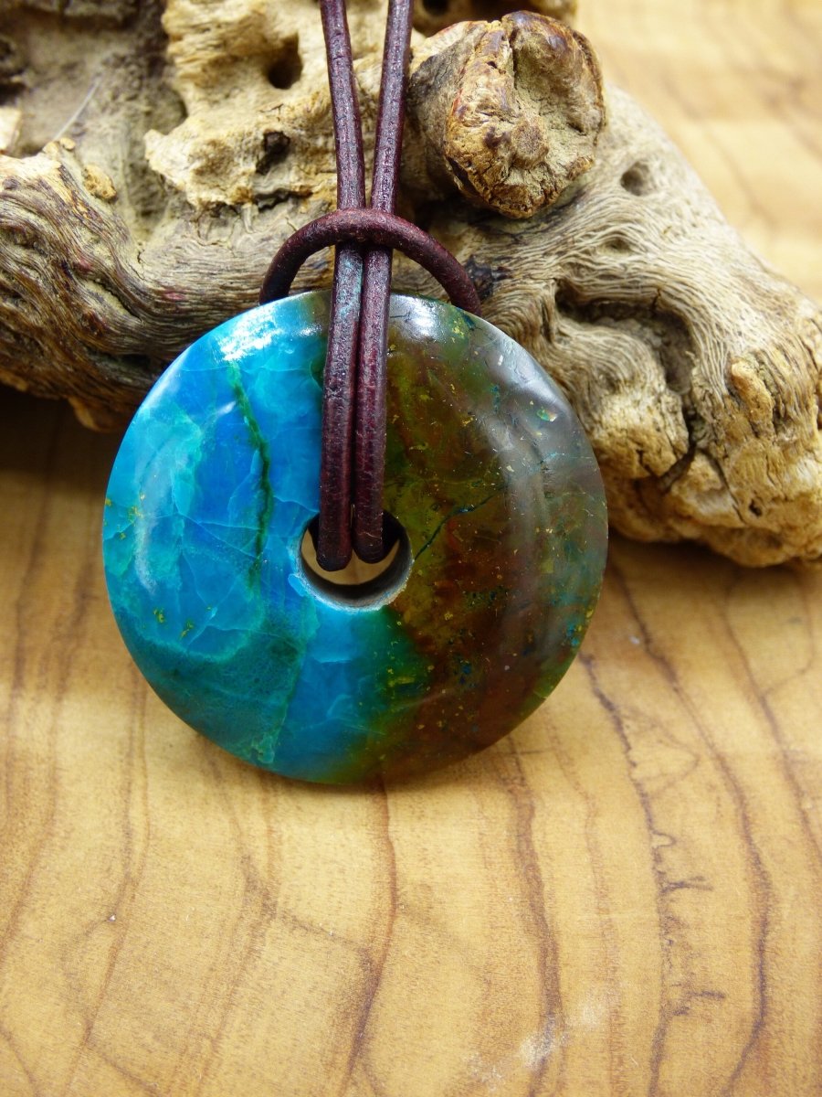 Chrysocoll Chrysokolla Schutzdonut 30mm~ Edelstein Kette ~HIPPIE ~GOA ~Boho ~Tibet ~Ethno ~Nature ~Donut ~Schutzsymbol ~Heilstein ~Rarität - Art of Nature Berlin