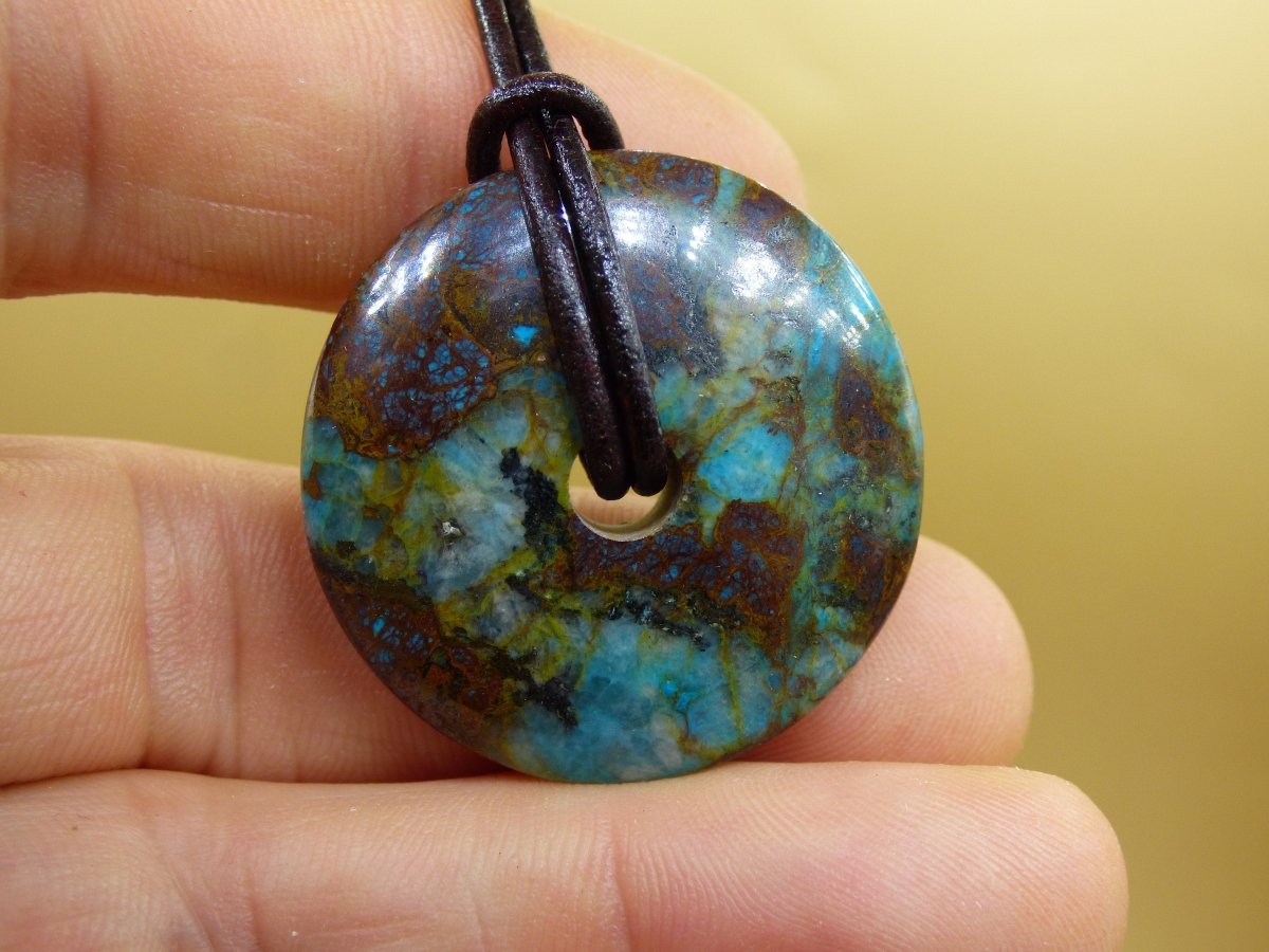 Chrysocoll Chrysokolla Schutzdonut 30mm~ Edelstein Kette ~HIPPIE ~GOA ~Boho ~Tibet ~Ethno ~Nature ~Donut ~Schutzsymbol ~Heilstein ~Rarität - Art of Nature Berlin