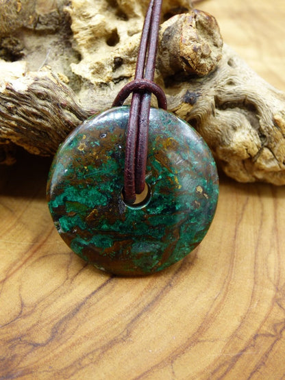 Chrysocoll Chrysokolla Schutzdonut 30mm~ Edelstein Kette ~HIPPIE ~GOA ~Boho ~Tibet ~Ethno ~Nature ~Donut ~Schutzsymbol ~Heilstein ~Rarität - Art of Nature Berlin