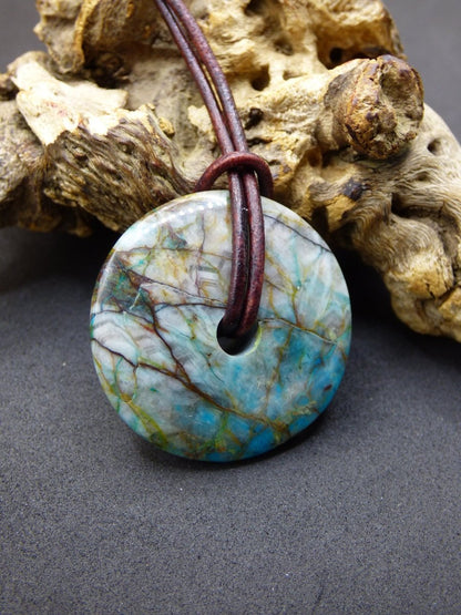 Chrysocoll Chrysokolla Schutzdonut 30mm~ Edelstein Kette ~HIPPIE ~GOA ~Boho ~Tibet ~Ethno ~Nature ~Donut ~Schutzsymbol ~Heilstein ~Rarität - Art of Nature Berlin