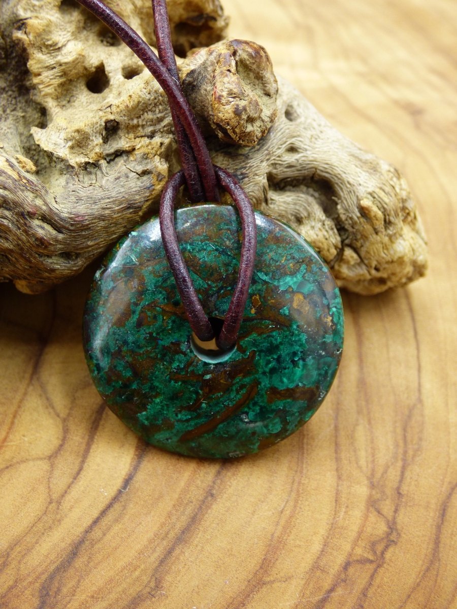 Chrysocoll Chrysokolla Schutzdonut 30mm~ Edelstein Kette ~HIPPIE ~GOA ~Boho ~Tibet ~Ethno ~Nature ~Donut ~Schutzsymbol ~Heilstein ~Rarität - Art of Nature Berlin