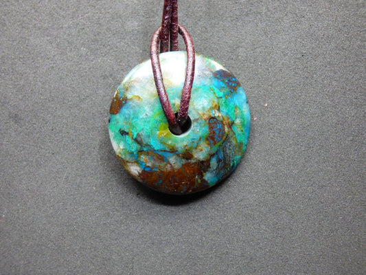 Chrysocoll Chrysokolla Schutzdonut 30mm~ Edelstein Kette ~HIPPIE ~GOA ~Boho ~Tibet ~Ethno ~Nature ~Donut ~Schutzsymbol ~Heilstein ~Rarität - Art of Nature Berlin