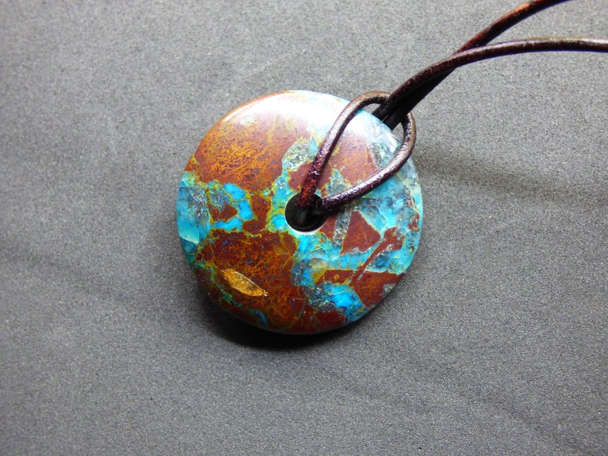 Chrysocoll Chrysokolla Schutzdonut 30mm~ Edelstein Kette ~HIPPIE ~GOA ~Boho ~Tibet ~Ethno ~Nature ~Donut ~Schutzsymbol ~Heilstein ~Rarität - Art of Nature Berlin