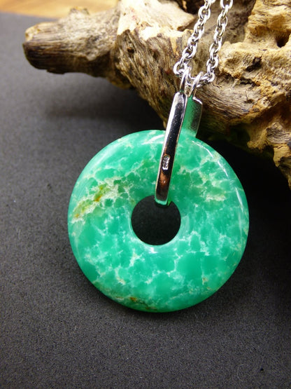 Chrysoprase ~ 925 Sterling Silber Edelstein Kette HIPPIE GOA Boho Ethno Natur Donut Schutzsymbol Heilstein Rarität grün Anhänger rund - Art of Nature Berlin