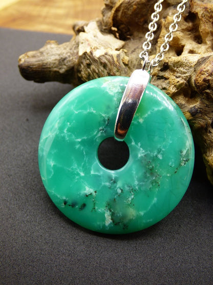 Chrysoprase ~ 925 Sterling Silber Edelstein Kette HIPPIE GOA Boho Ethno Natur Donut Schutzsymbol Heilstein Rarität grün Anhänger rund - Art of Nature Berlin