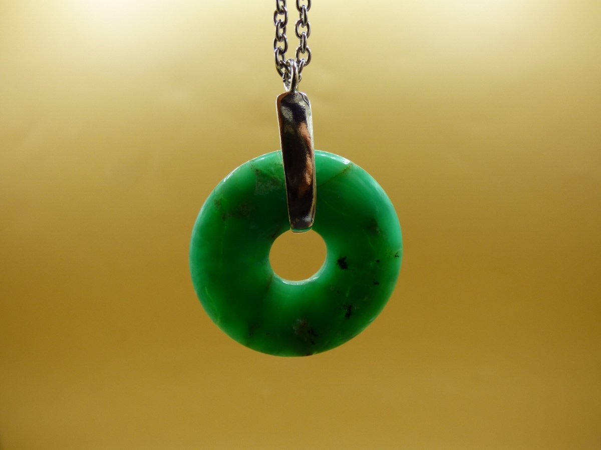 Chrysoprase ~ 925 Sterling Silber Edelstein Kette HIPPIE GOA Boho Ethno Natur Donut Schutzsymbol Heilstein Rarität grün Anhänger rund - Art of Nature Berlin