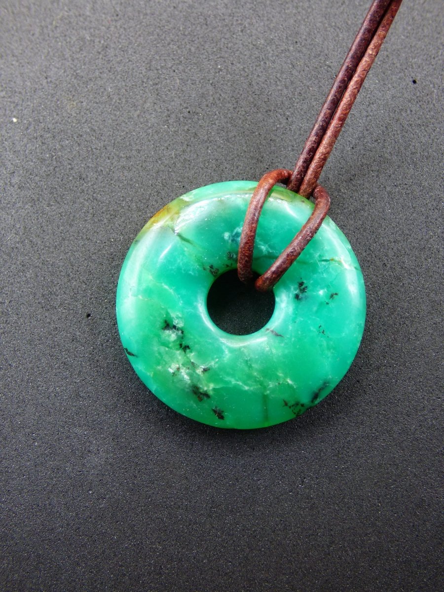 Chrysoprase ~ Edelstein Kette ~HIPPIE ~GOA ~Boho ~Tibet ~Ethno ~Nature ~Donut ~Schutzsymbol ~Heilstein ~Rarität - Art of Nature Berlin