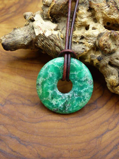 Chrysoprase ~ Edelstein Kette ~HIPPIE ~GOA ~Boho ~Tibet ~Ethno ~Nature ~Donut ~Schutzsymbol ~Heilstein ~Rarität - Art of Nature Berlin