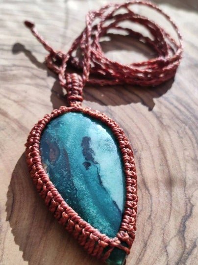 Chrysoprase & grüner Chalcedon ~ Makramee Edelstein Kette ~HIPPIE ~GOA ~Boho ~Ethno ~Nature ~Heilstein ~Boulderopal ~Auge - Art of Nature Berlin