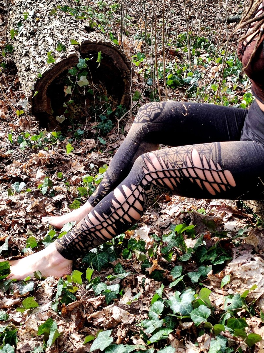 XXS-6XL Backcut Leggings Black Cutouts Cut Out Goa Pixie Braided Psy  Burning Cosplay Yoga Lacing Geometric Pattern Rave Knotted 