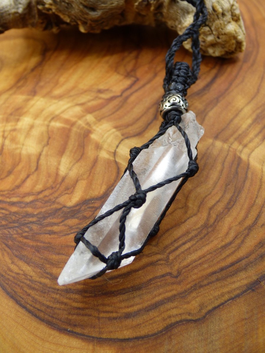 Diamantina Laser Quartz Crystal ~ Makramee Edelstein Kette ~HIPPIE ~GOA ~Boho ~Ethno ~Nature ~Heilstein - Art of Nature Berlin